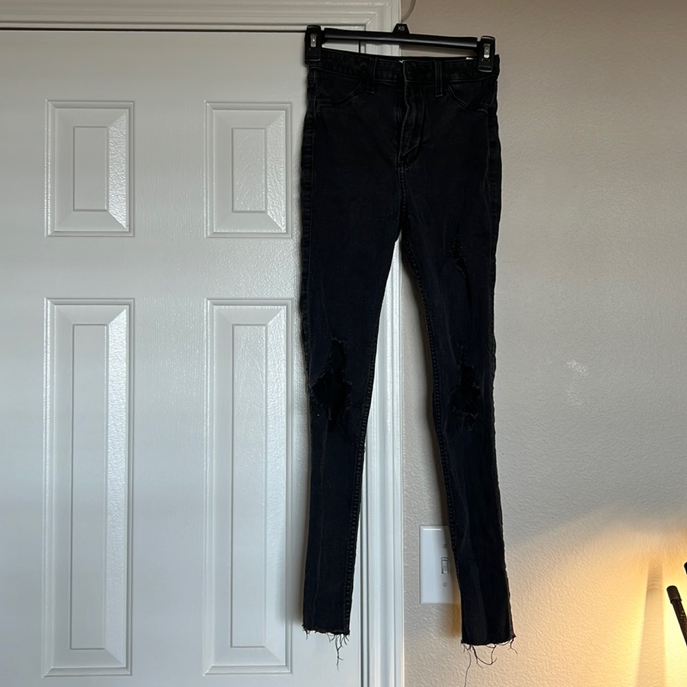 Hollister black ripped skinny jeans high waisted